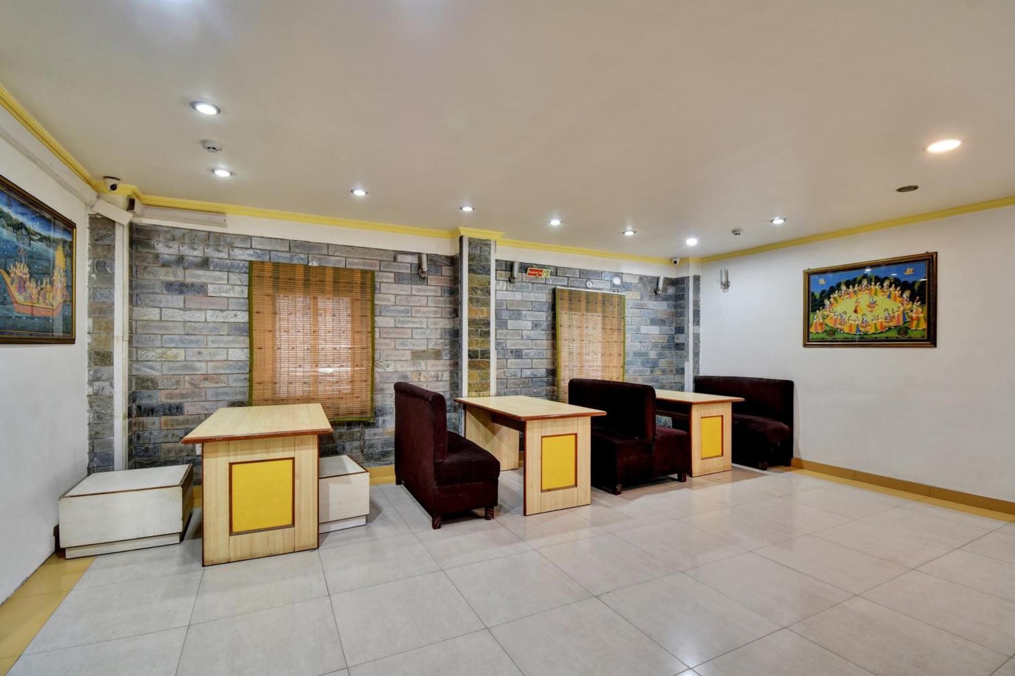 Townhouse Hotel Fly View جايبور المظهر الخارجي الصورة