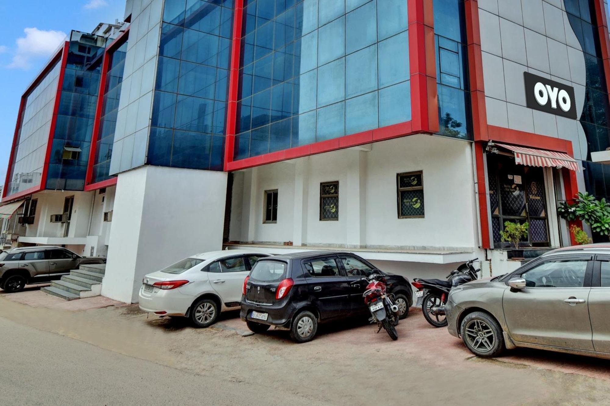 Townhouse Hotel Fly View جايبور المظهر الخارجي الصورة